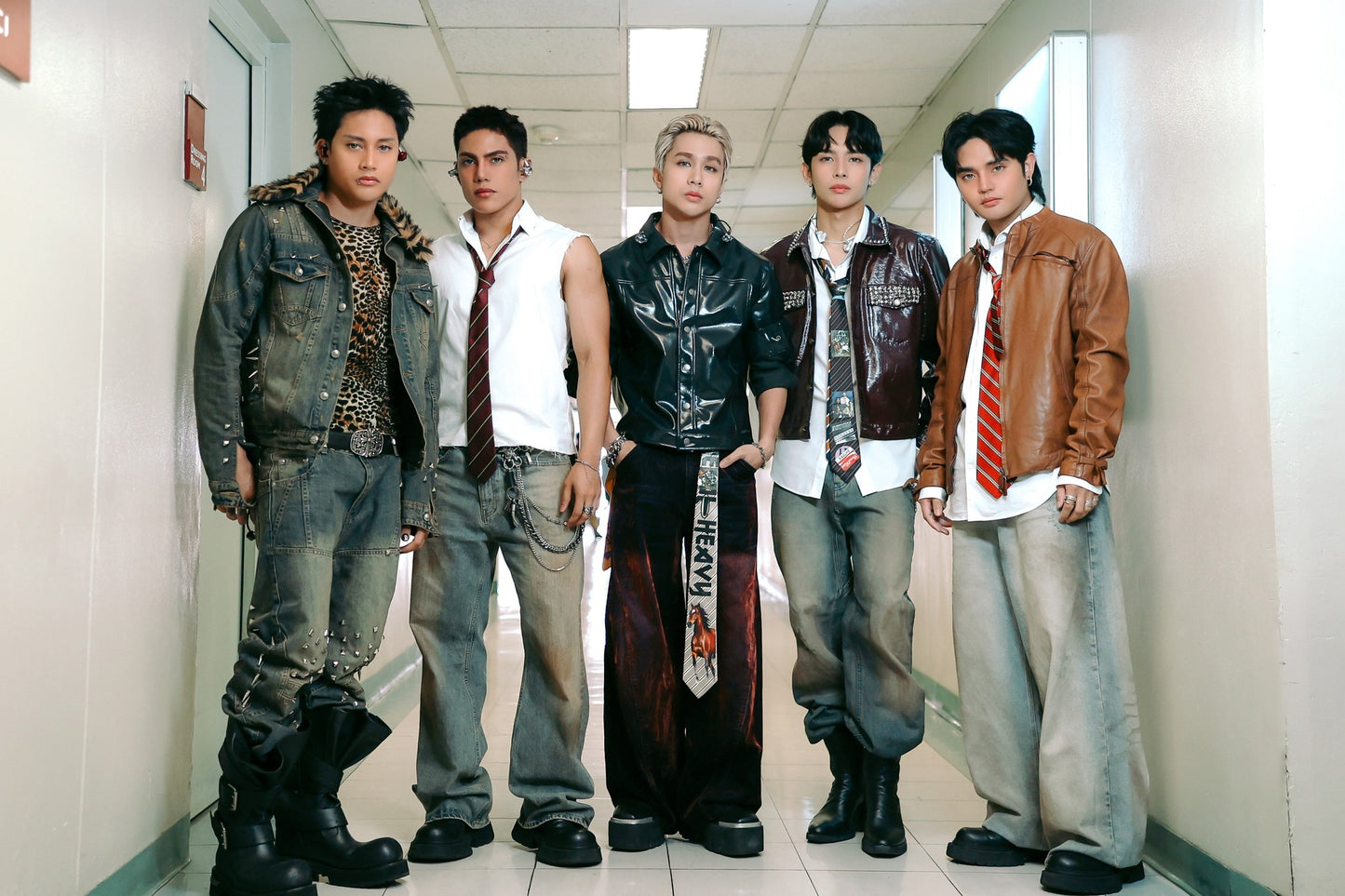 SB19 WAKAS AT SIMULA THE TRILOGY CONCERT FINALE
